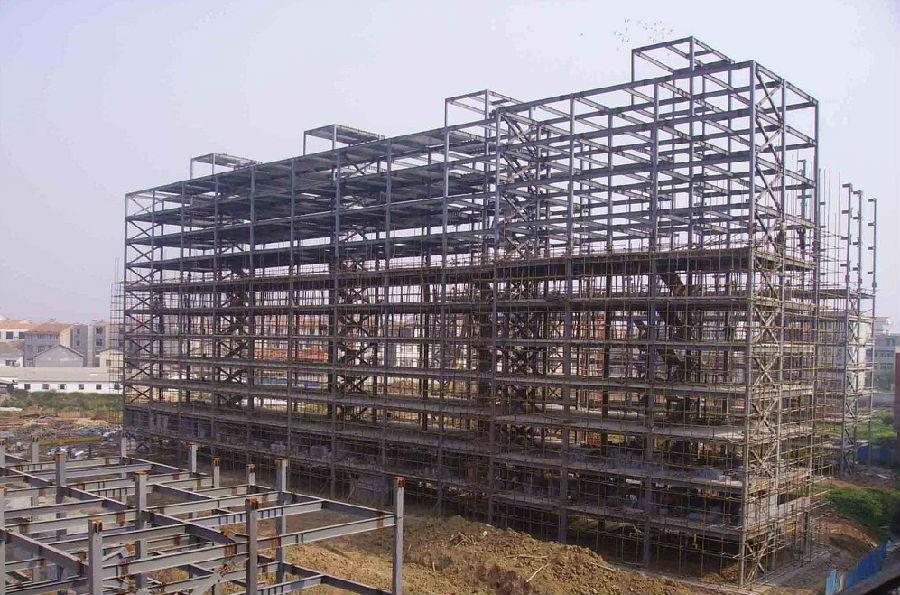 北京高层钢结构的支撑布置与构造应该符合哪些要求